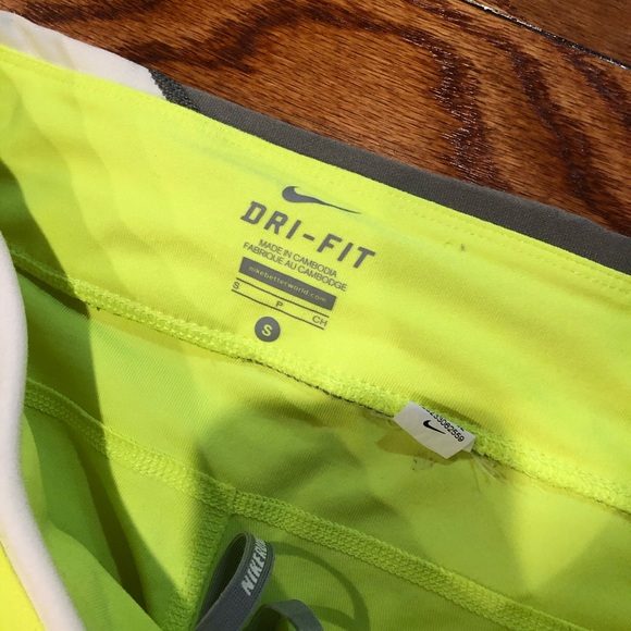 Womens nike cropped compression leggings - Picture 2 of 3